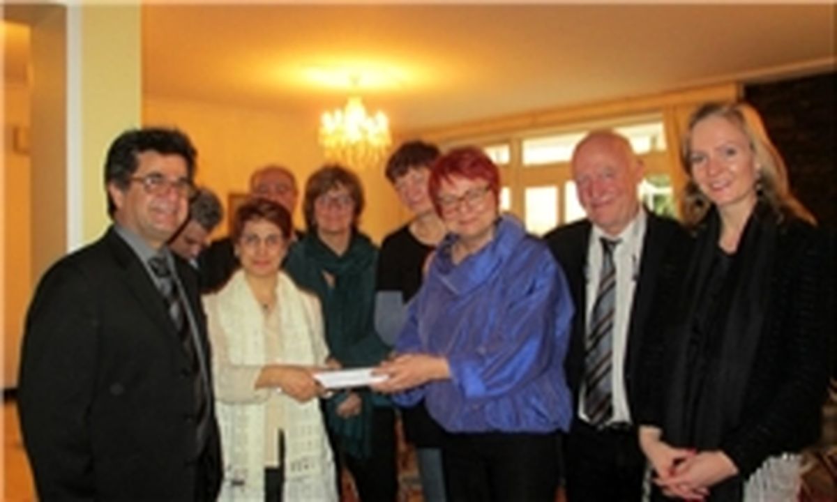 ستوده را روحانی آزاد کرد
