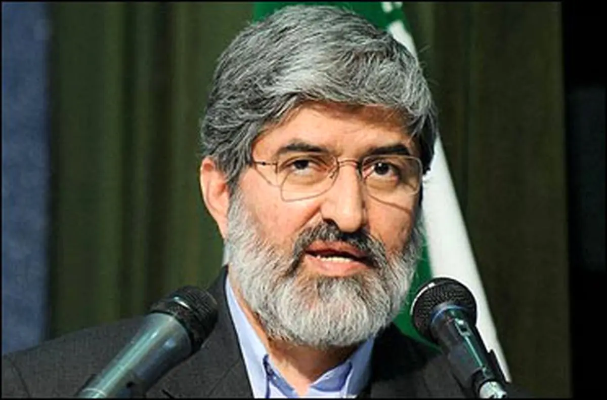 احمدی نژاد هم باید عذرخواهی کند!