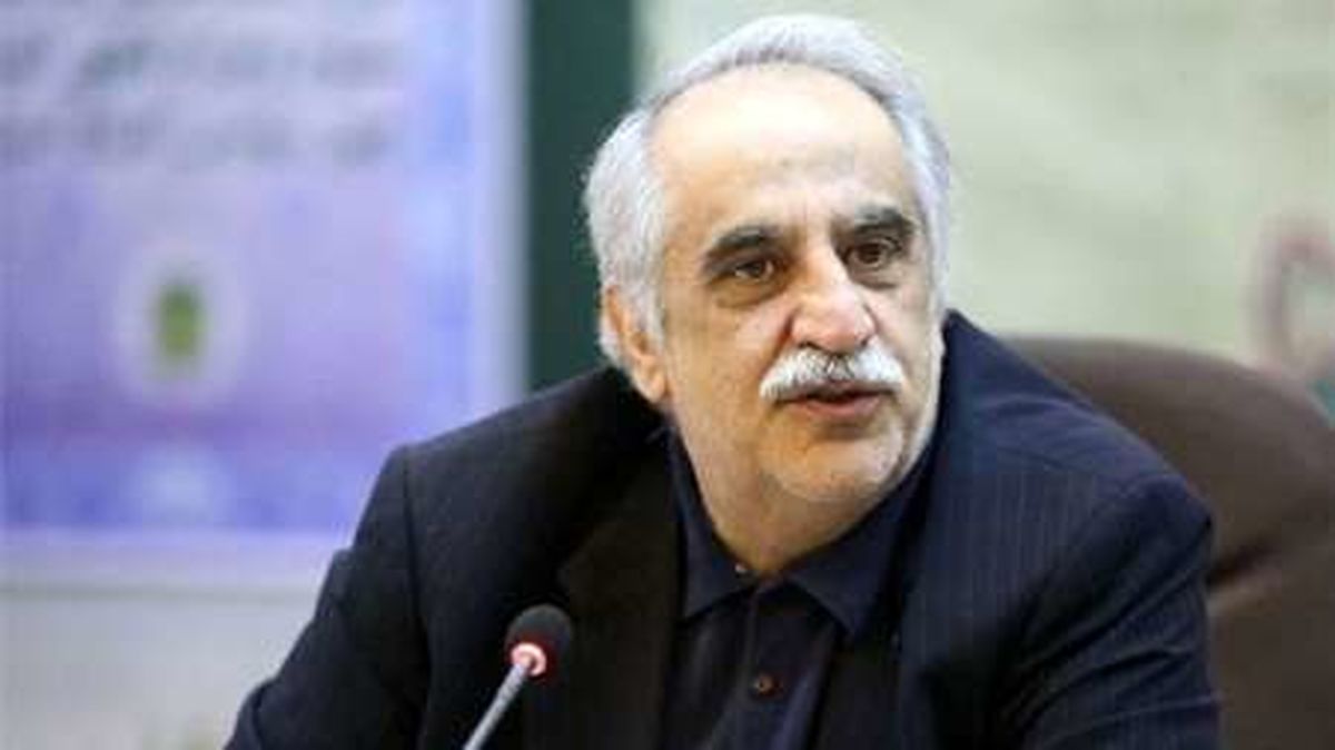 نوسانات بازار ارز امشب با حضور روحانی بررسی می شود
