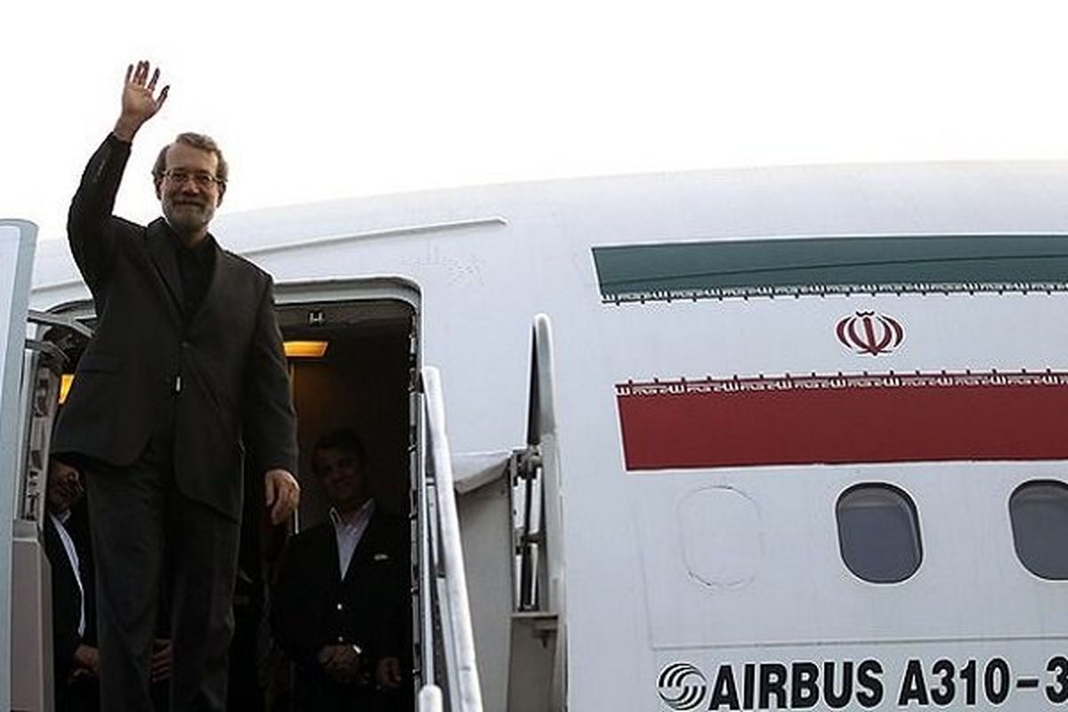 لاریجانی تهران را به مقصد مسکو ترک کرد