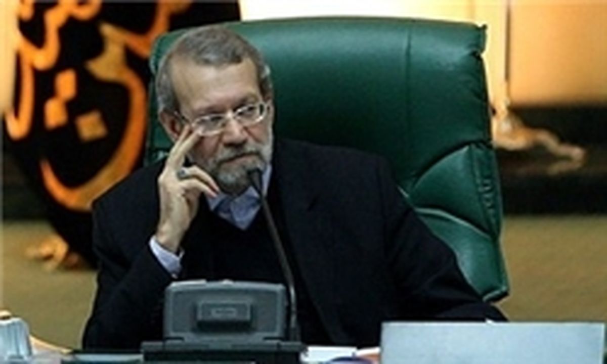 چرا لاریجانی از روحانی حمایت می کند؟