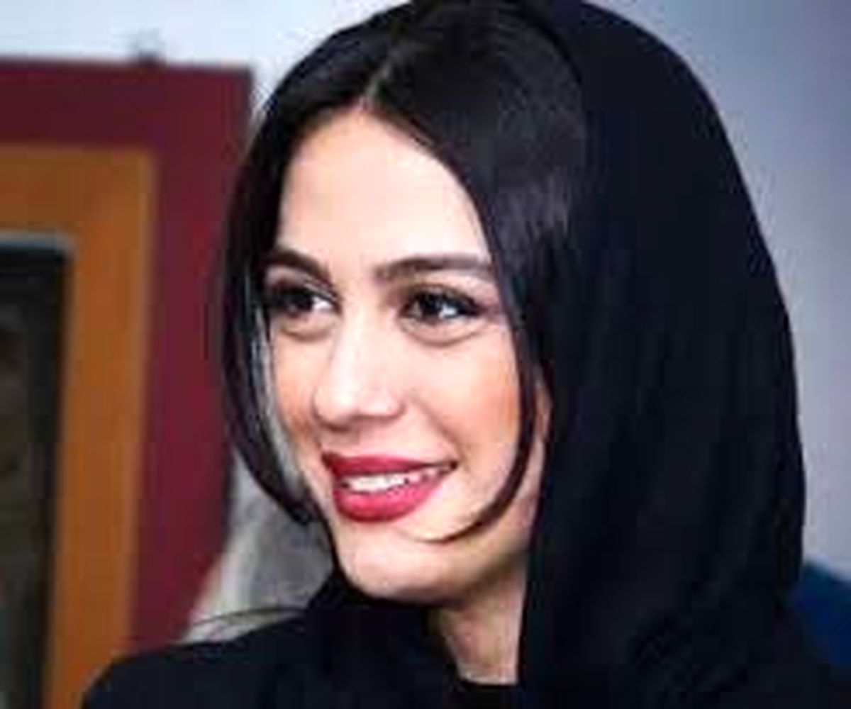 عکسی که مارال فرجاد از پدر و مادرش منتشر کرد