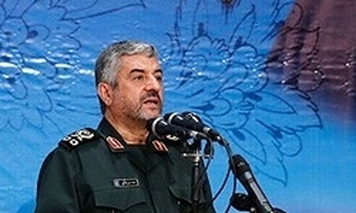 تمام منطقه در میدان تاثیر بازدارنده سپاه و بسیج جهان اسلام قرار دارد