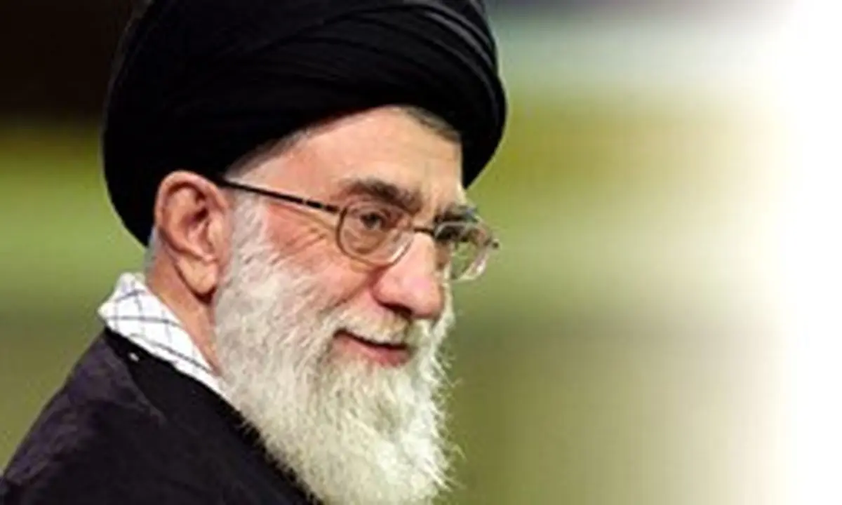 جمعی از شاعران و اهالی فرهنگ و ادب با رهبر انقلاب دیدار کردند