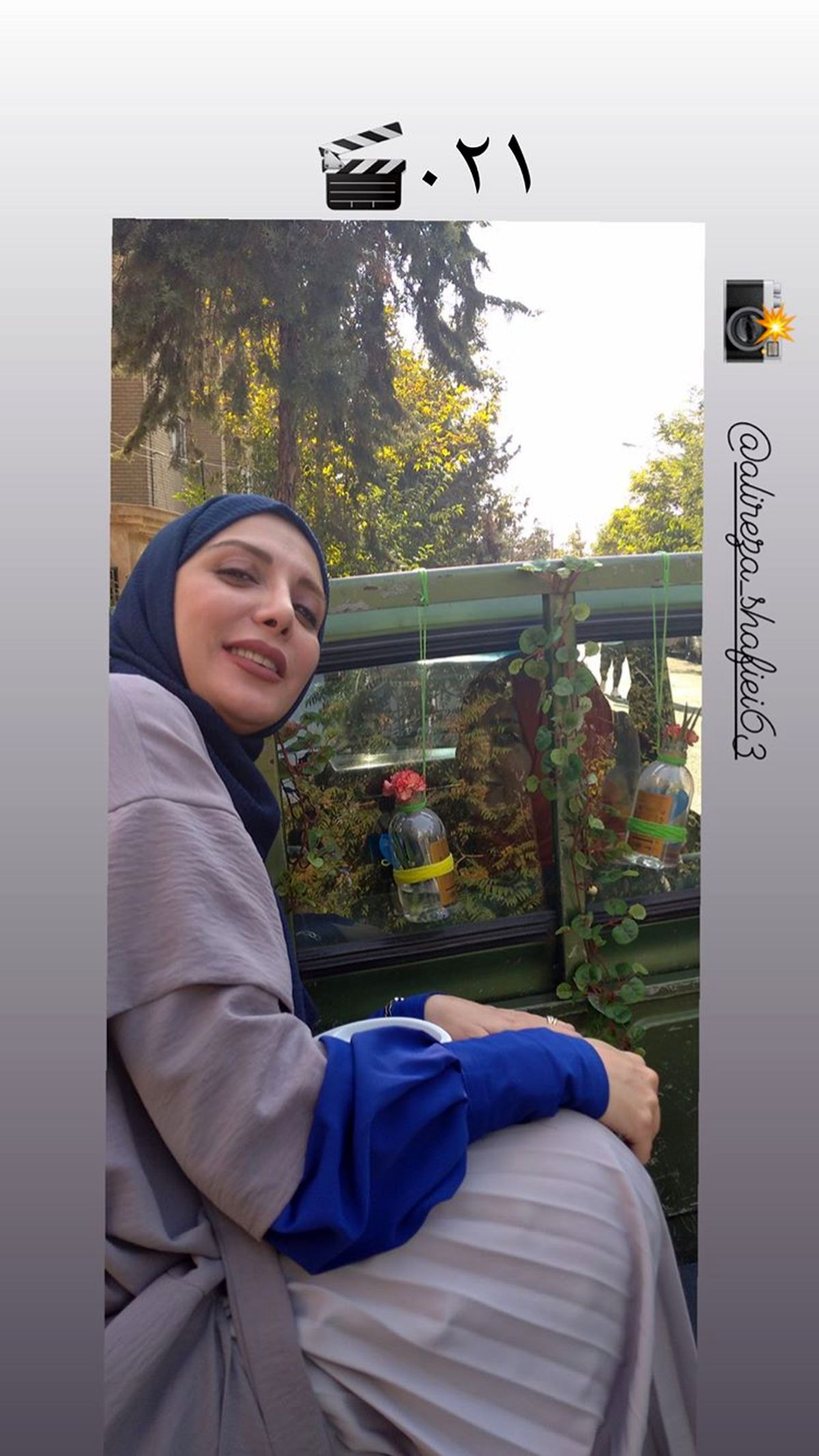 نشستن‌ خانم بازیگر در پشت وانت + عکس