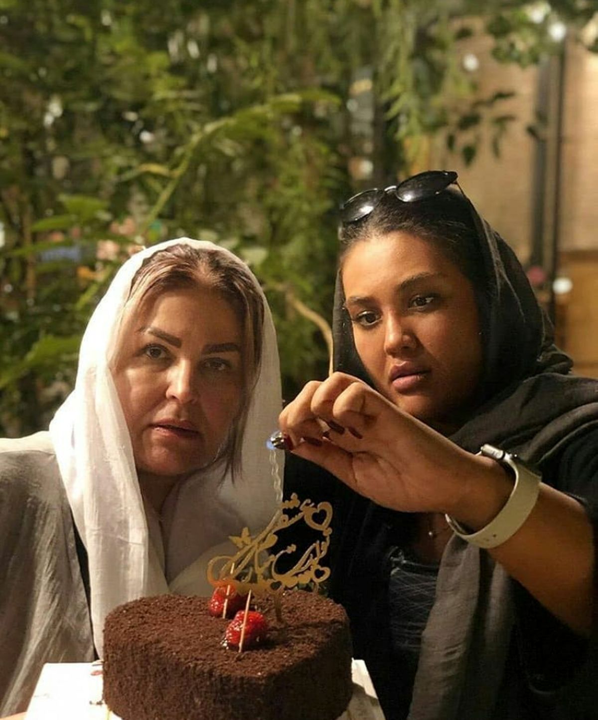 تولد عروس پدرسالار با قیافه ای متفاوت با دخترش+عکس