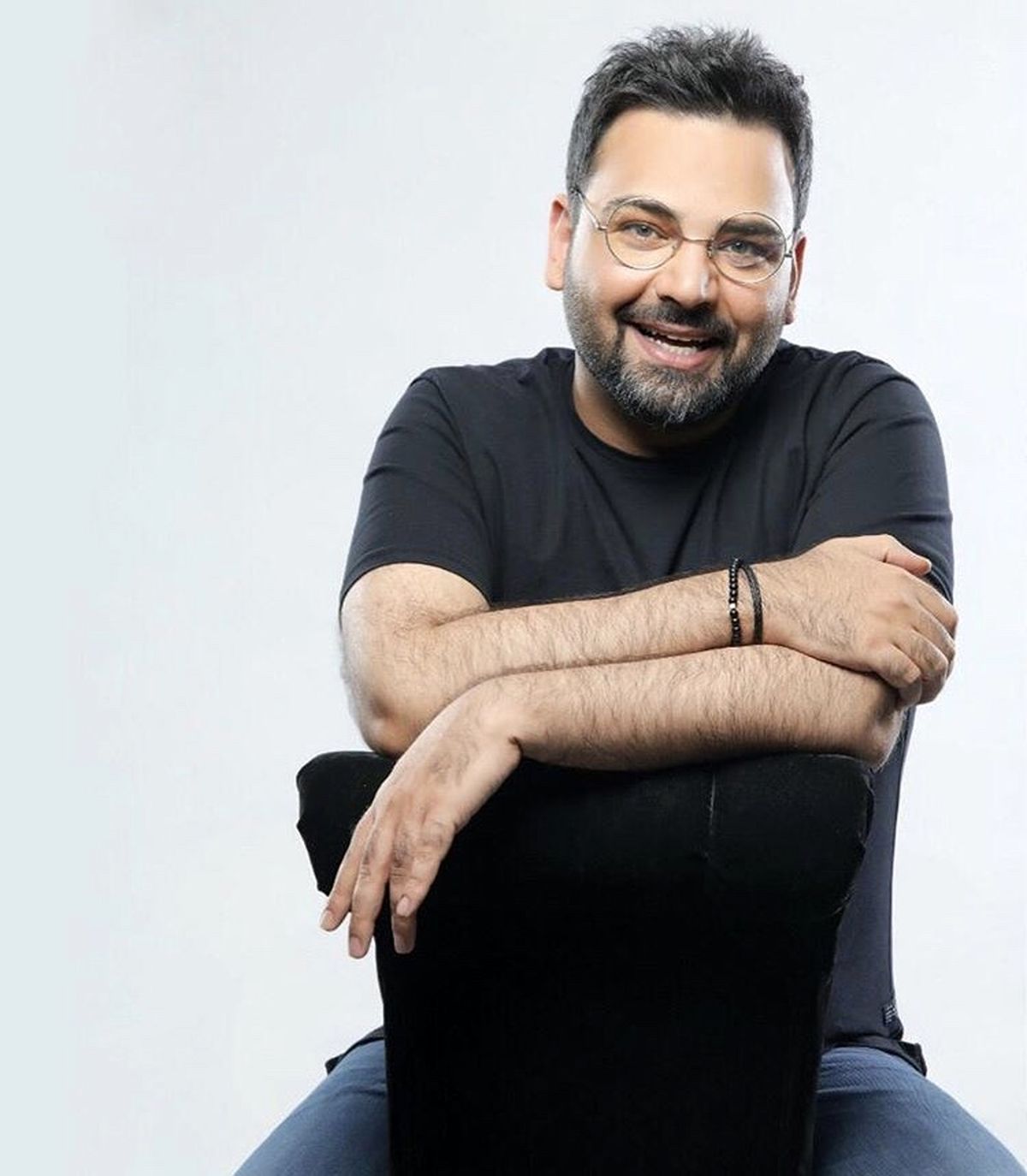 احسان علیخانی هم عینکی شد + عکس