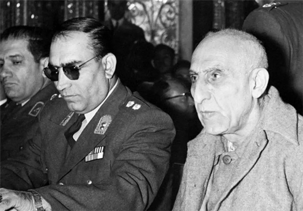 عکس بازداشت مریم رجوی در فراسه