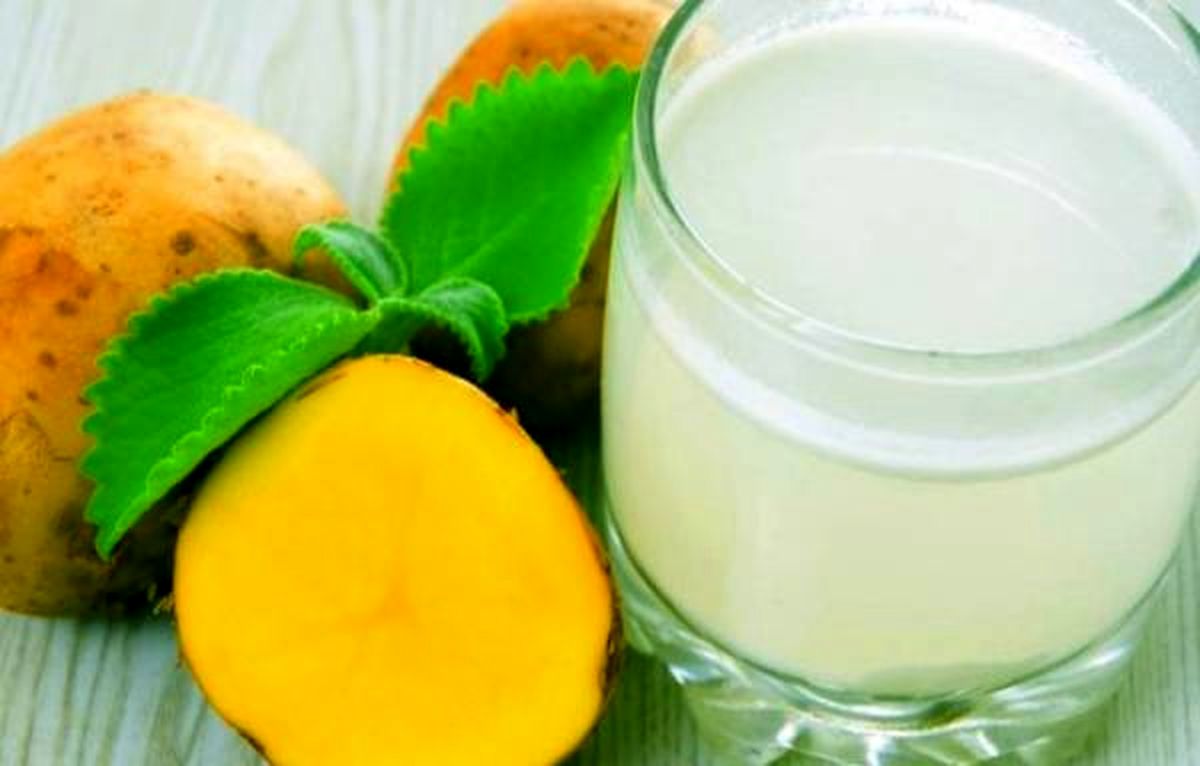 خواص بی نظیر  آب سیب زمینی برای بدن!