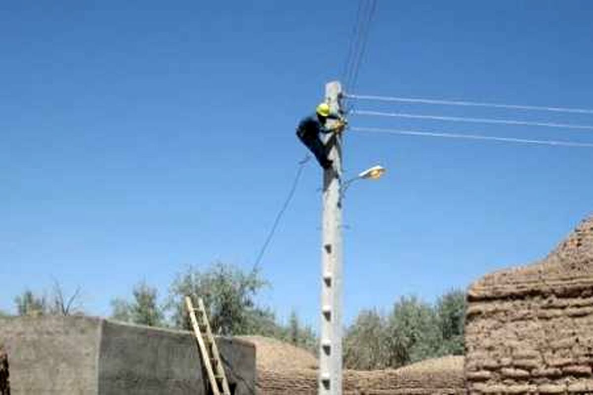تمام روستاهای اذربایجان غربی دارای برق شدند