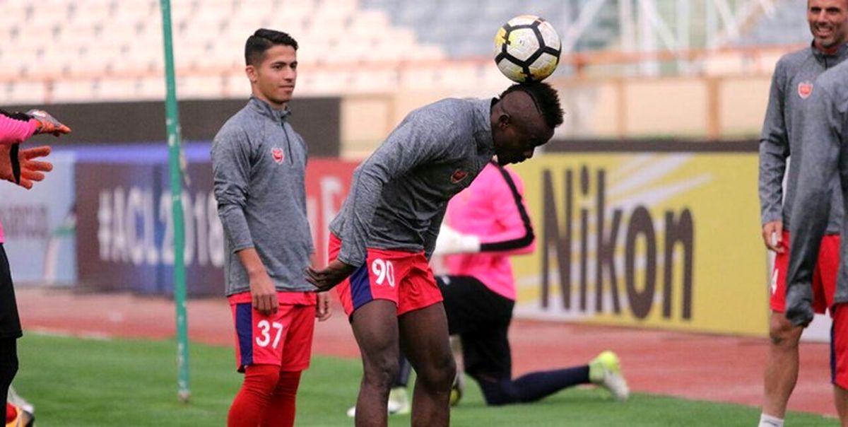 حضور لوزانوف و ناظر امنیتی در تمرین پرسپولیس