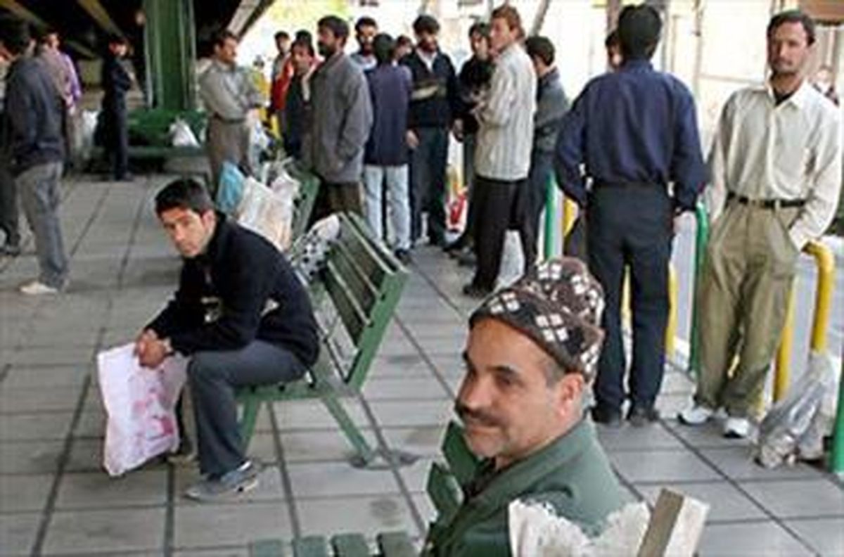 هر ساعت ۱۵۰ نفر بیکار می‌شوند
