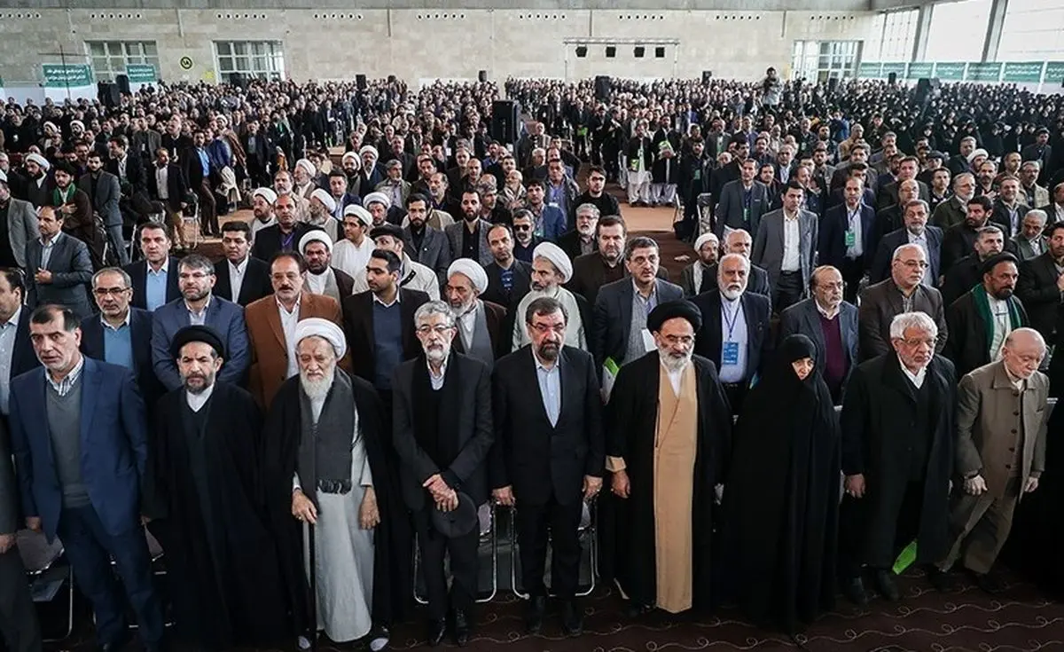 گام اول همگرایی میان نیروهای انقلاب در مجمع ملی/ نگرانی جبهه مردمی از عدم توجه دولت بر معیشت و گرفتاری‌های مردم
