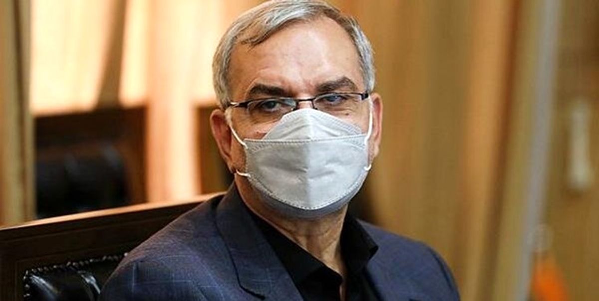 وزیر بهداشت : دولت سیزدهم واکسیناسیون را به FATF گره نزد / واکسن کرونای ایران به 10 کشور صادر می‌شود