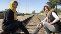 متین ستوده و سمیرا حسینی روی ریل قطار + عکس
