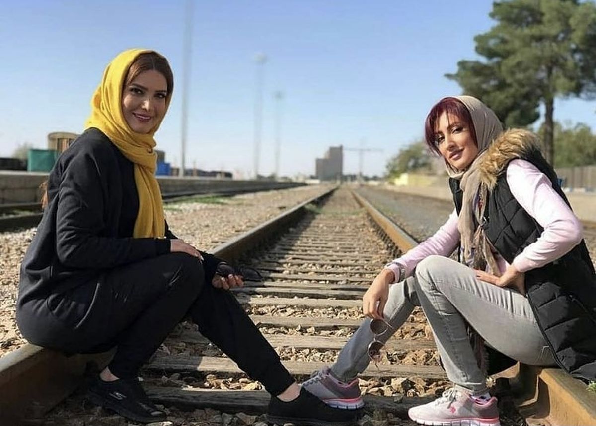 متین ستوده و سمیرا حسینی روی ریل قطار + عکس