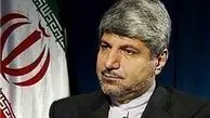 به نفع مشایی کنار نمی‌کشم