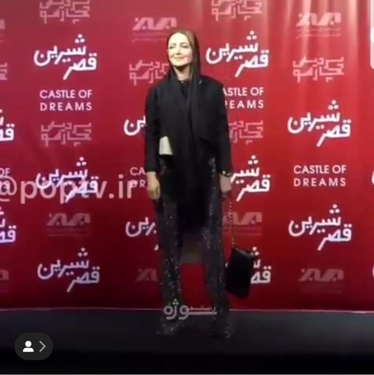 مانتو و شلوار عجیب خانم بازیگر در اکران خصوصی+عکس
