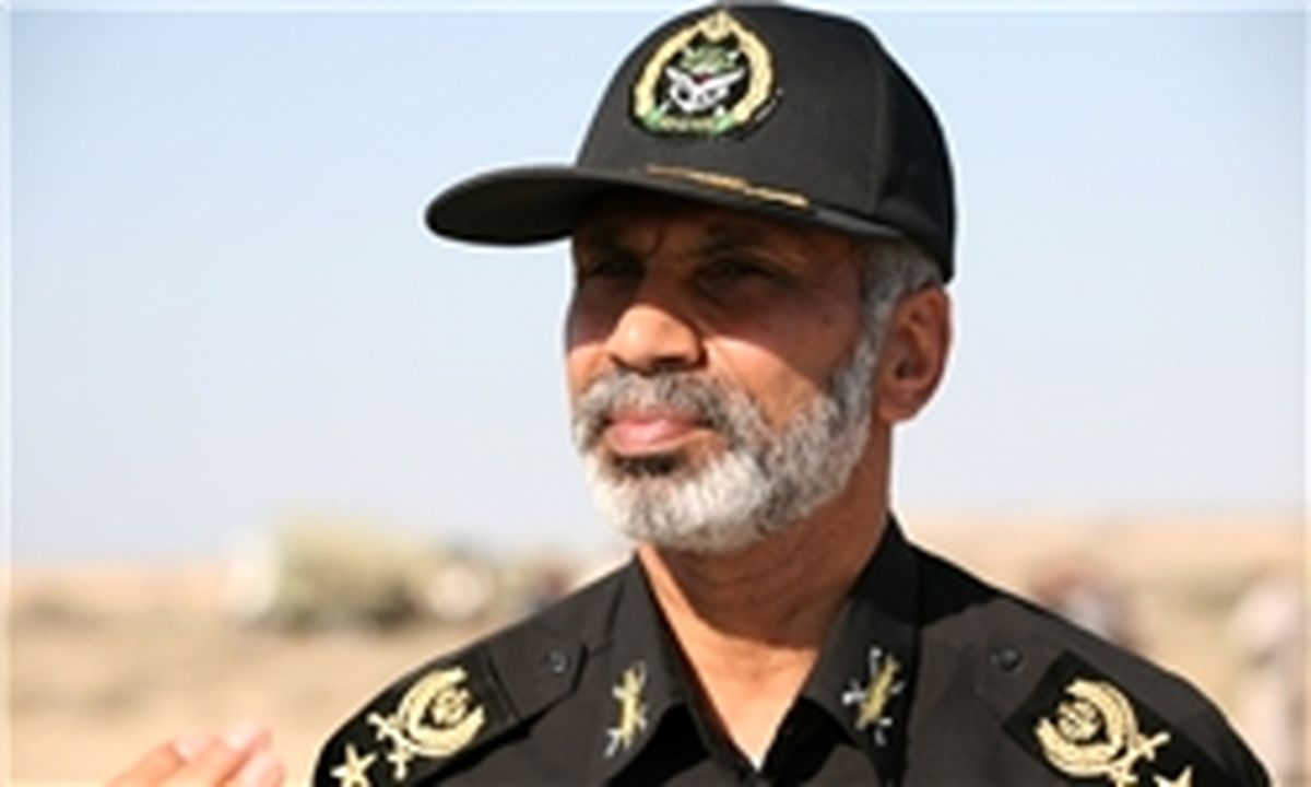 دریادار خادم بیغم از پایگاه دریایی خرمشهر بازدید کرد