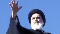 امام برای چه کسی همیشه می‌ایستاد؟+ فیلم