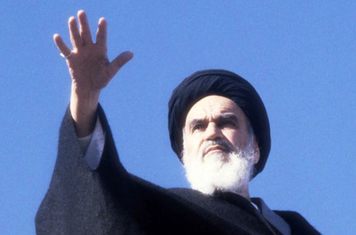 امام برای چه کسی همیشه می‌ایستاد؟+ فیلم