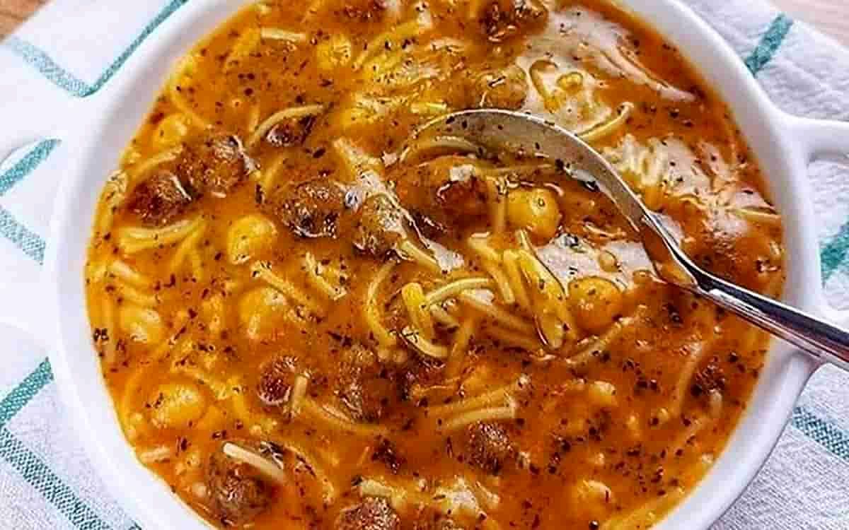 طرز تهیه سوپ دیوران یک سوپ خوش طعم ترکیه ای