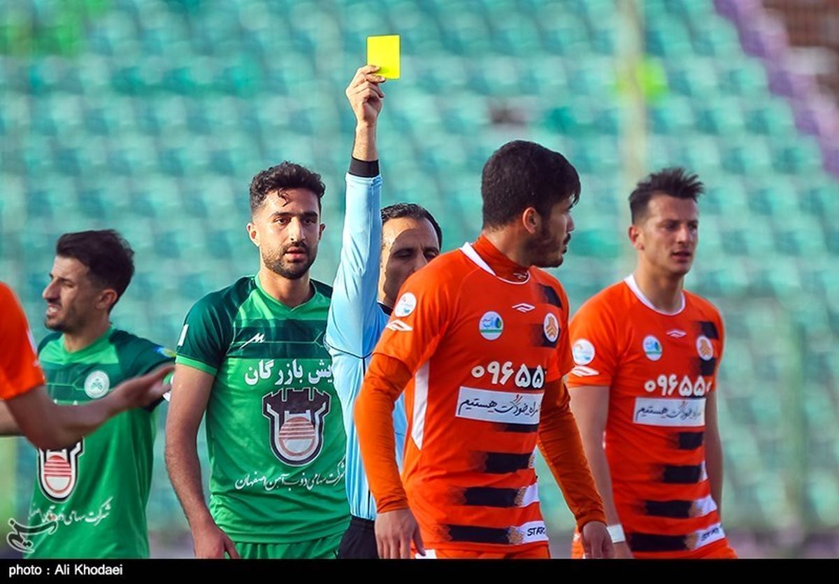  محمدی: ماندنم در ذوب‌آهن بستگی به شرایط مدیرعامل و سرمربی تیم دارد
