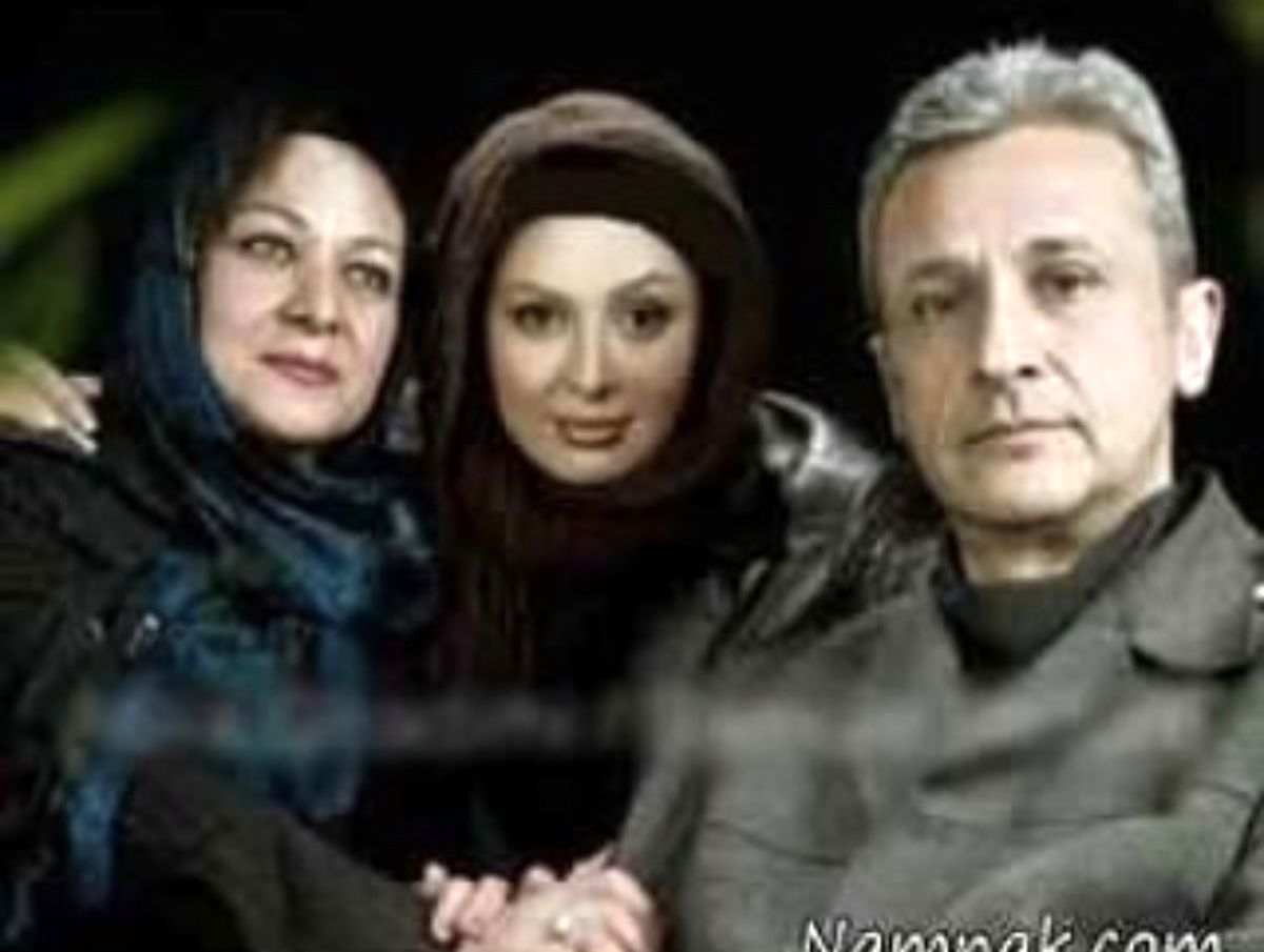 نیوشا ضیغمی در کنار پدر و مادرش + عکس