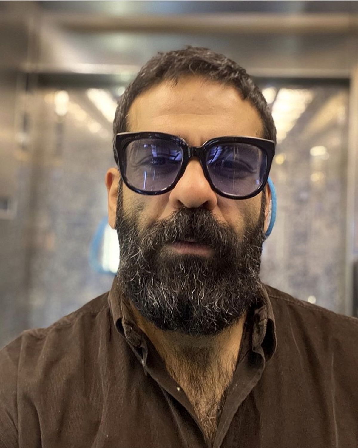 عینکخاص بازیگر کرگدن + عکس