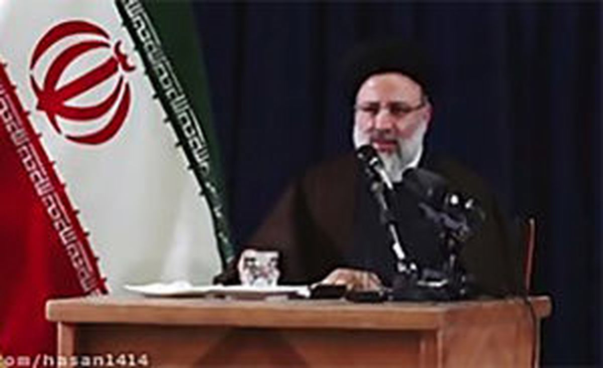 ضرورت ایجاب می کند که ما کشور را بیش از این چهار سال معطل نگذاریم