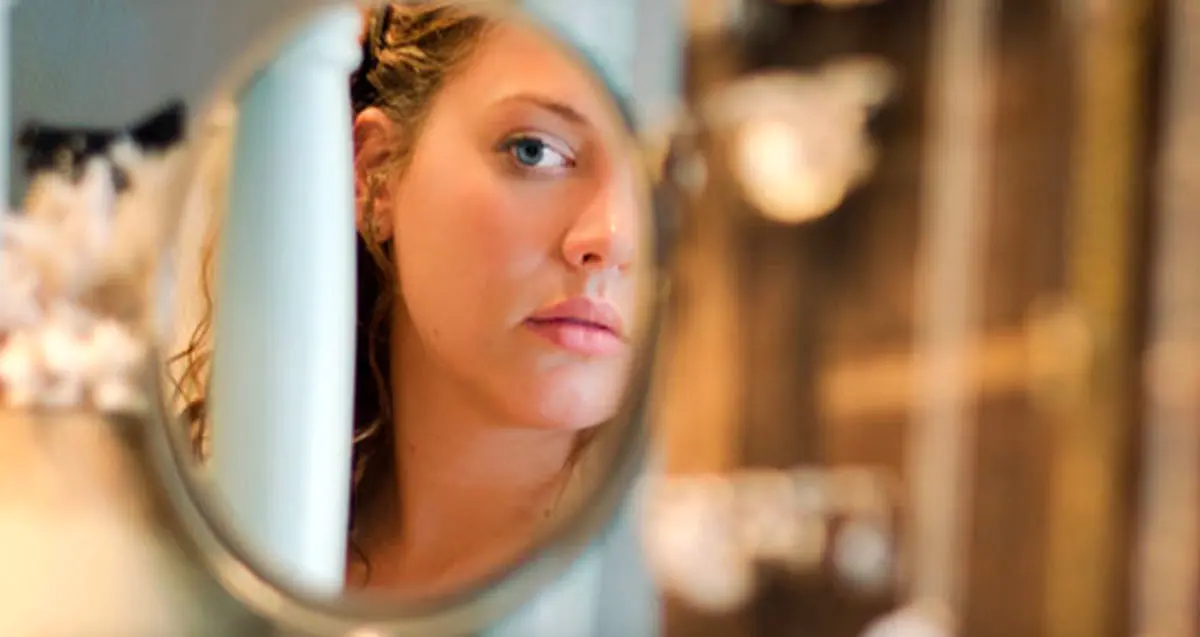 چرا بعضی زنان ایرانی، خودشان را دوست ندارند؟