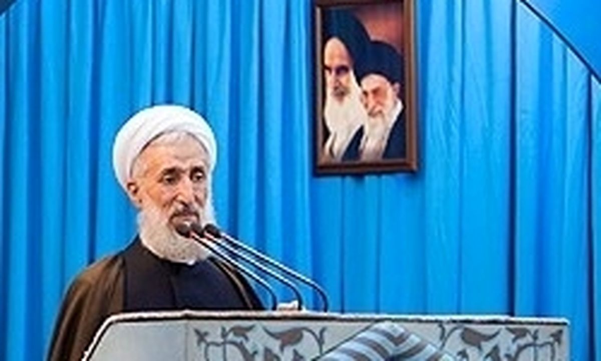حجت‌الاسلام صدیقی: برخی سخنرانی‌ها در 16 آذر مایه تاسف بود/غربگراها با شورای نگهبان مخالفند