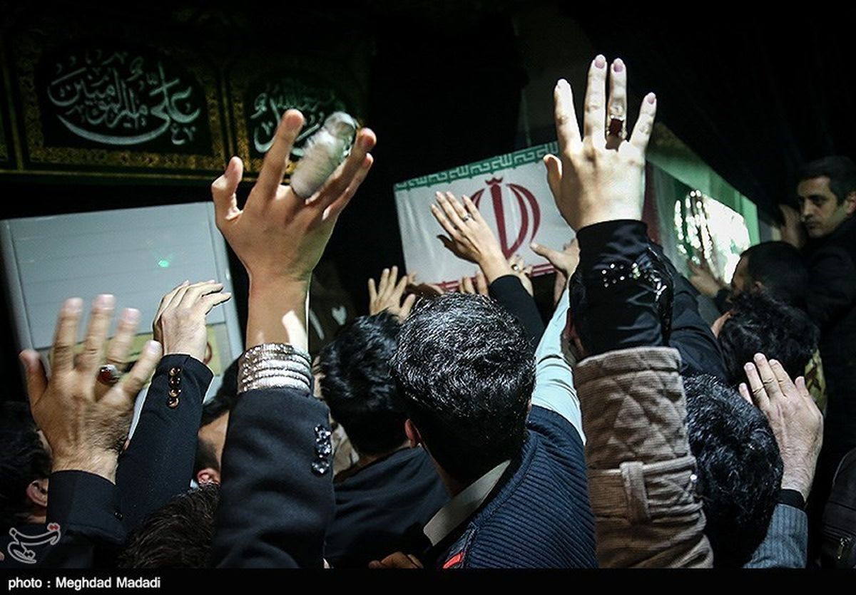  مراسم تشییع شهدای آتش‌نشان آغاز شد 