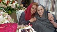 نسرین مقانلو در آغوش مادرش + عکس