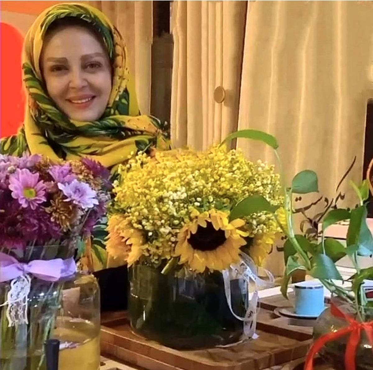 گلهای زیبای خانه بهاره رهنما + عکس