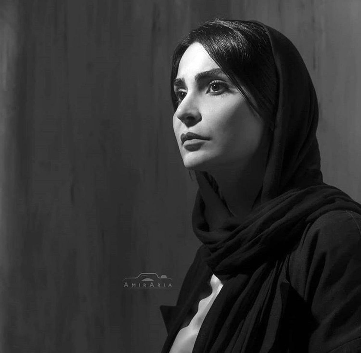 مهدیه نساج به رنگ سیاه و سفید + عکس