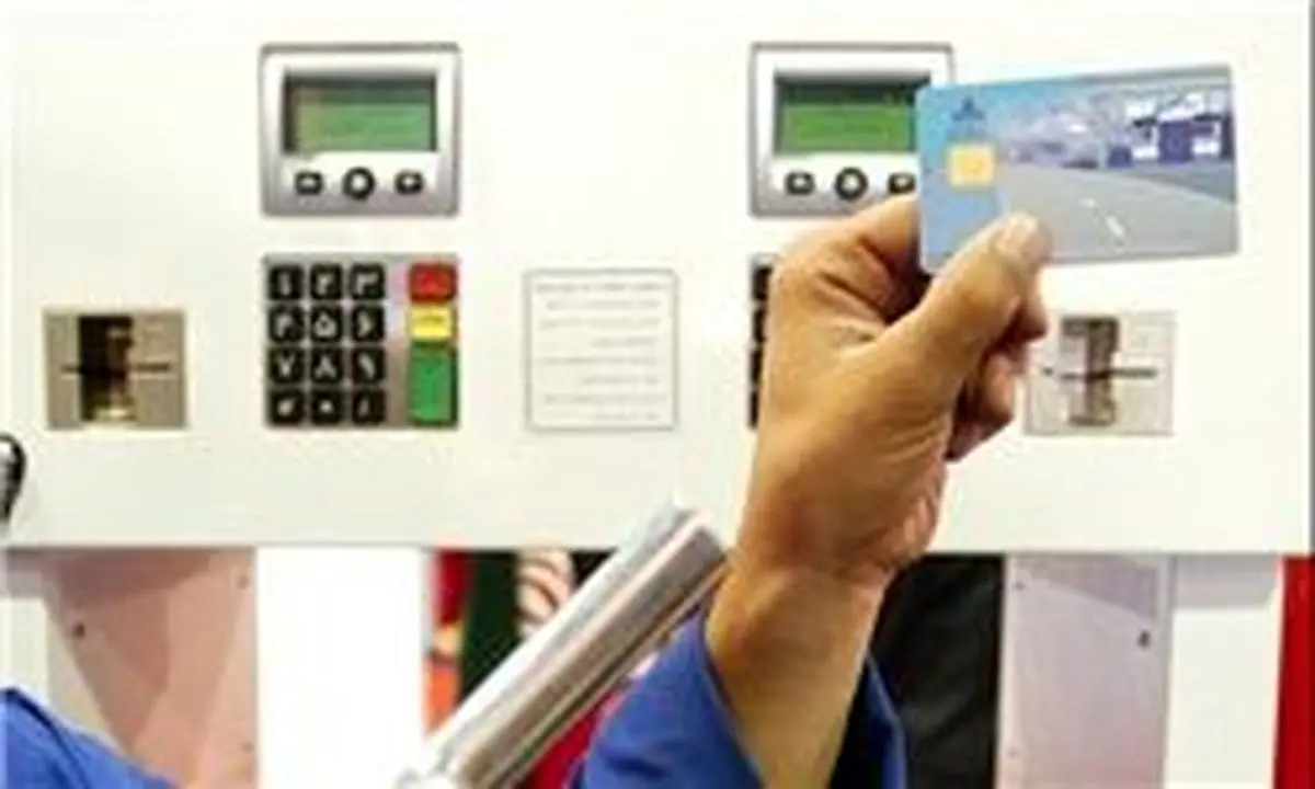 
روحانی قانون لزوم استفاده از کارت هوشمند سوخت را ابلاغ کرد
