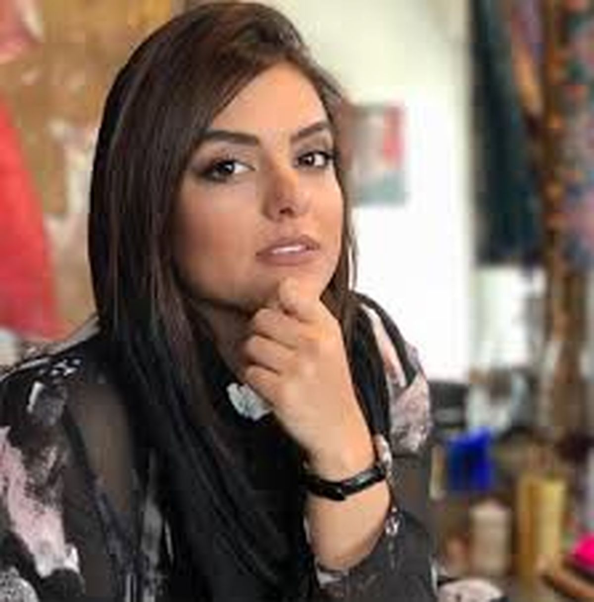 «دنیا مدنی» در کنار کارگردان معروف