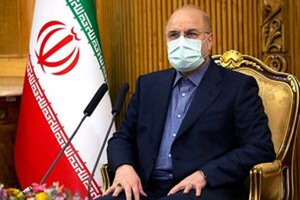 قالیباف: علل حادثه واژگونی اتوبوس حامل خبرنگاران پیگیری شود