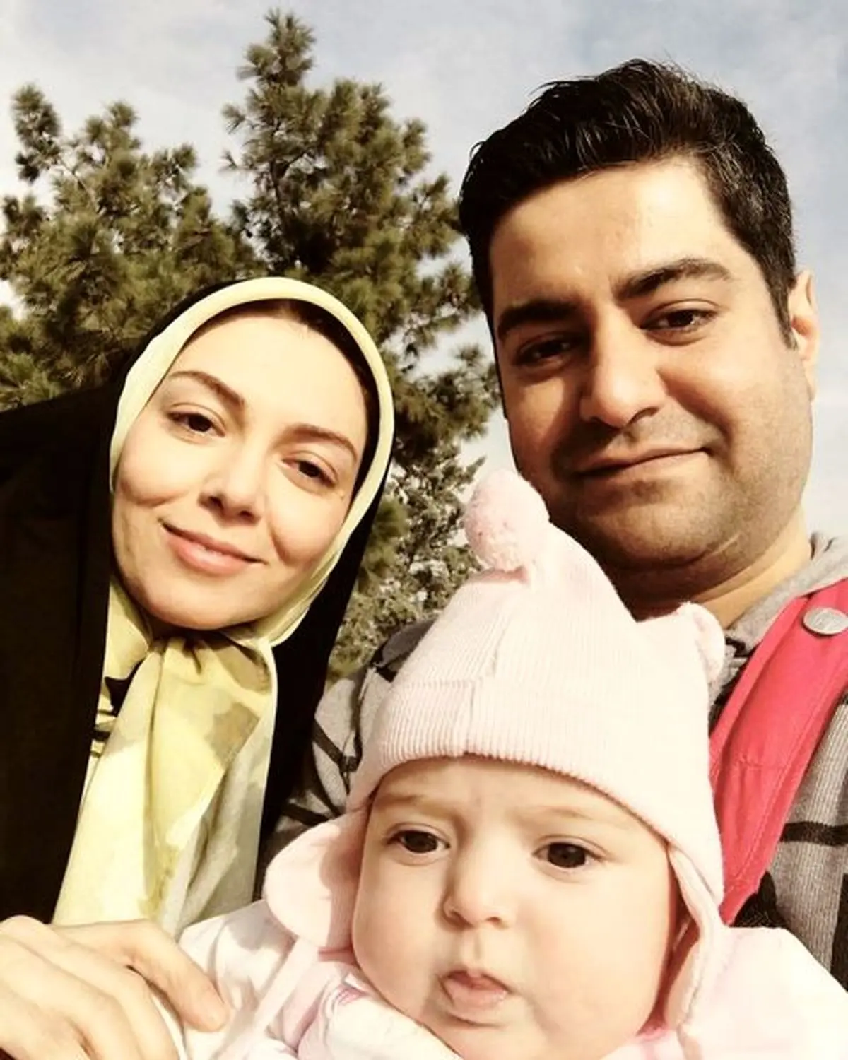 آزاده نامداری به همراه دختر نوزادش + عکس