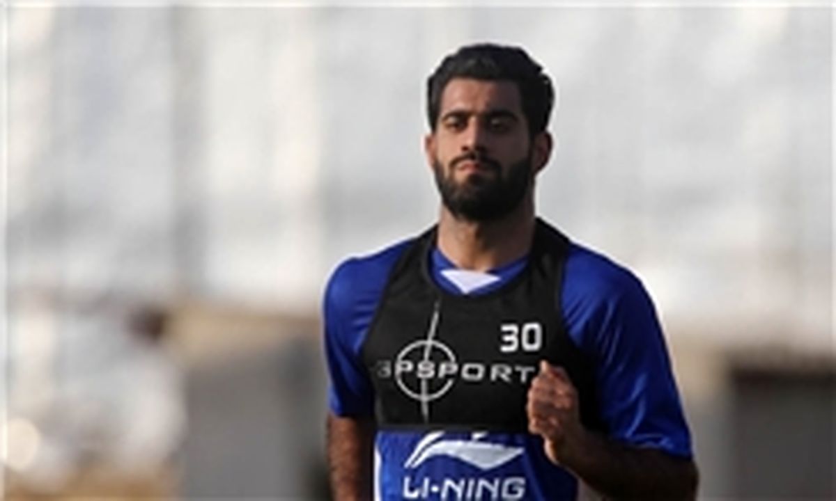 کارت بازی مدافع استقلال صادر شد 