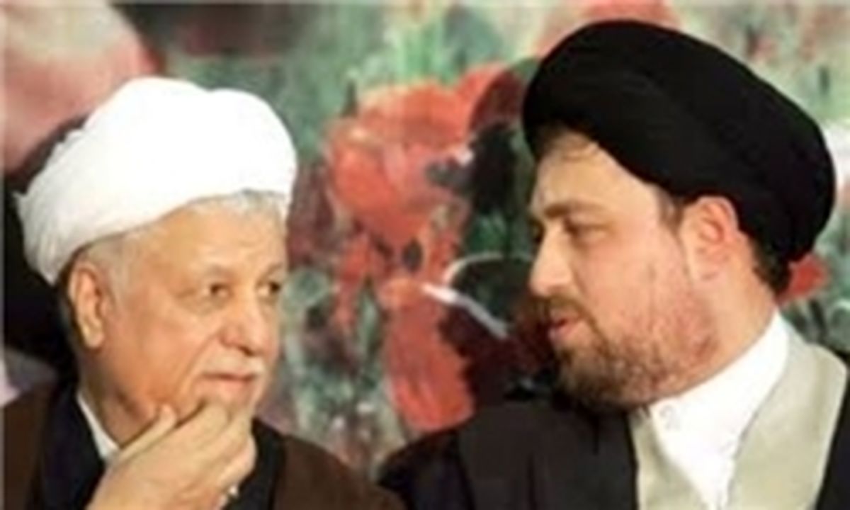 فشار بر حسن خمینی برای اعلام حمایت از هاشمی و روحانی