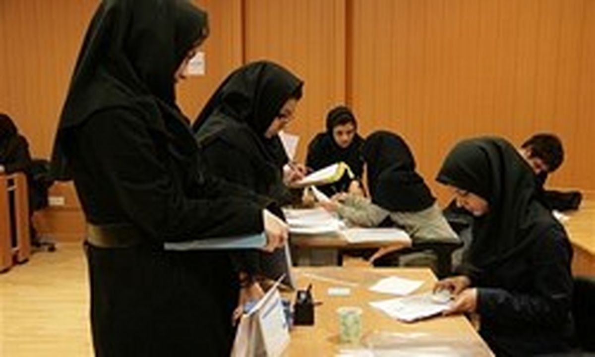 ثبت‌نام کاردانی و کارشناسی بدون آزمون دانشگاه آزاد تمدید شد