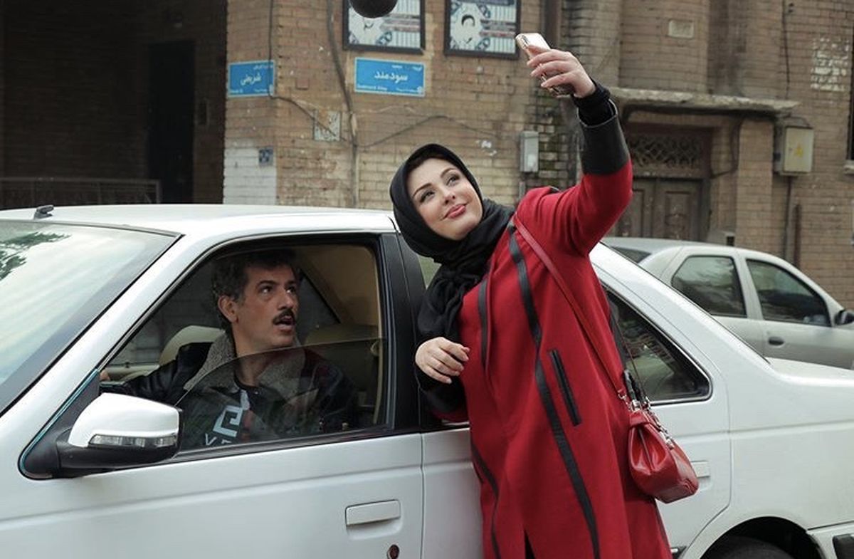 سلفی نیوشا ضیغمی با آقای بازیگر + عکس 