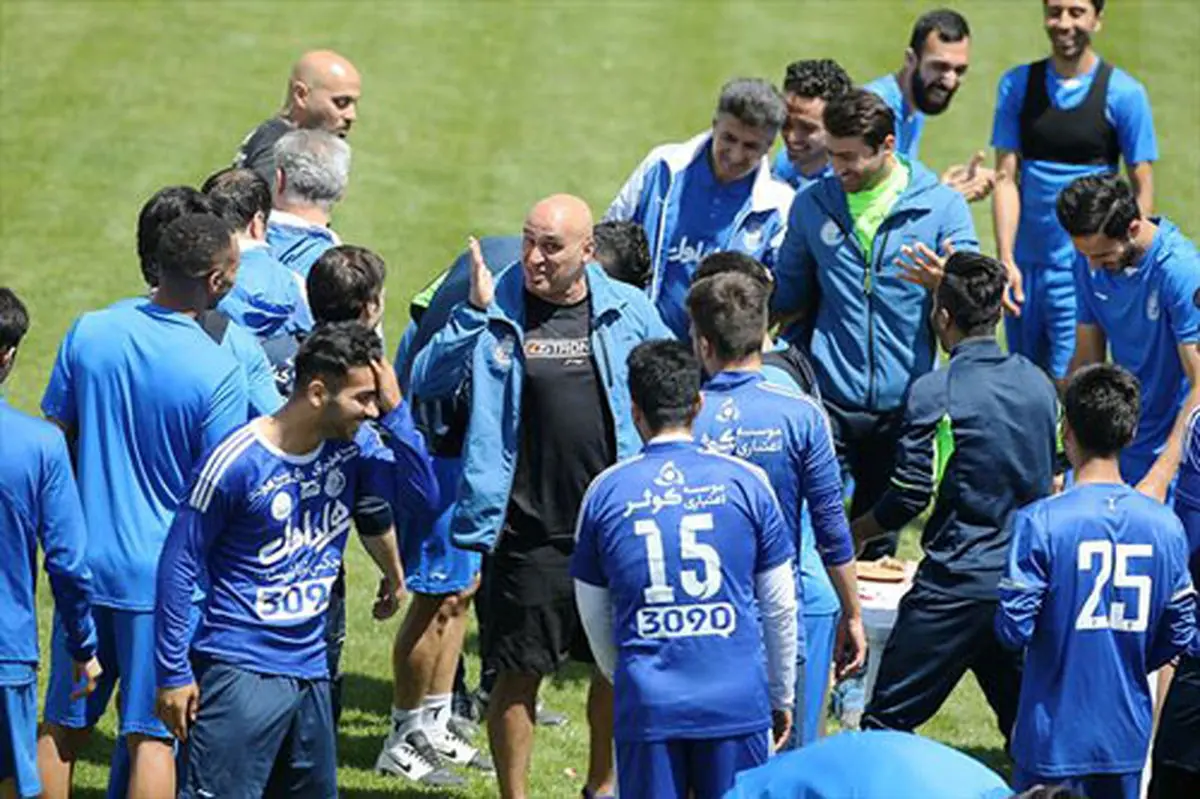 بخت 11 بازیکن استقلالی!/عکس