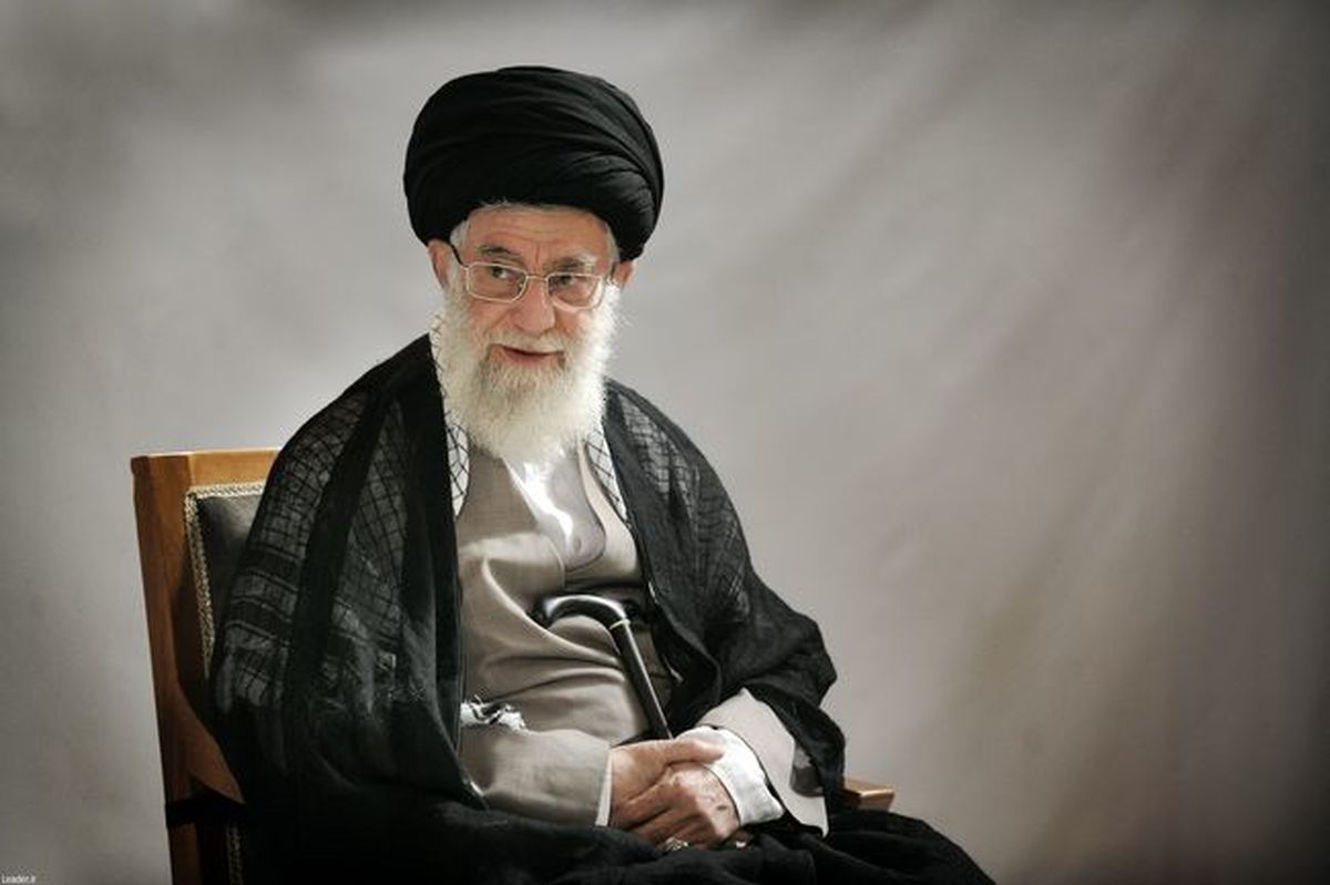 رهبر معظم انقلاب، درگذشت مادر شهید صیاد شیرازی را تسلیت گفتند 