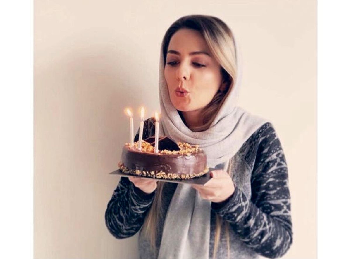 کیک تولد ساده بیتا سحرخیز + عکس