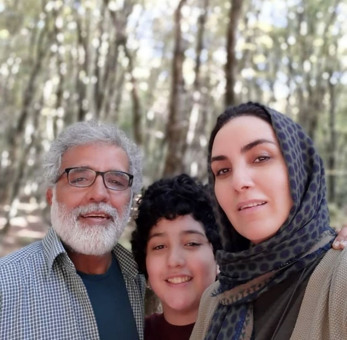 بازیگر زمین گرم در کنار همسر و فرزندش + عکس