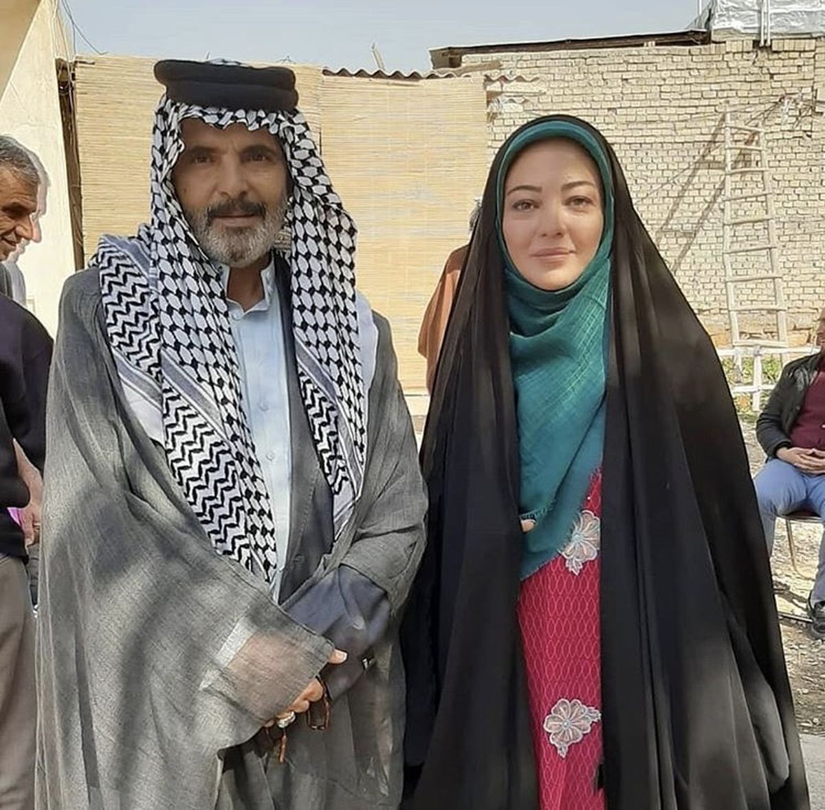 رزیتا غفاری با چادر + عکس