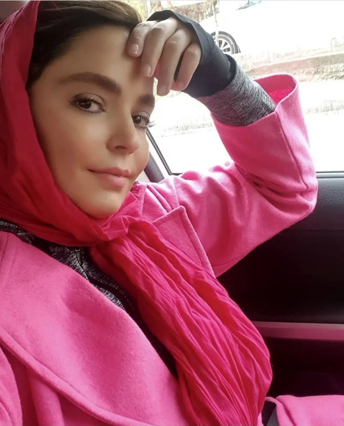 سلفی جدید خانم بازیگر در ماشین شخصیش + عکس